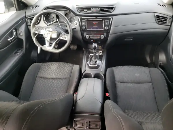 KNMAT2MT9JP550592 2018 NISSAN ROGUE - Image 8