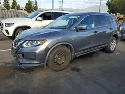 KNMAT2MT9JP555260 2018 NISSAN ROGUE
