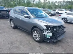 KNMAT2MT9JP563827 2018 NISSAN ROGUE