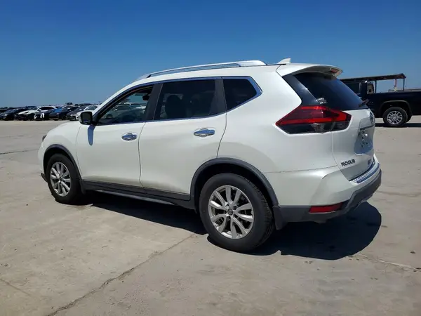 KNMAT2MT9JP564279 2018 NISSAN ROGUE - Image 2