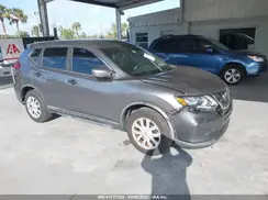 KNMAT2MT9JP564458 2018 NISSAN ROGUE