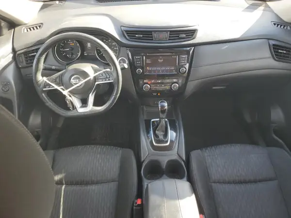 KNMAT2MT9JP565447 2018 NISSAN ROGUE - Image 8