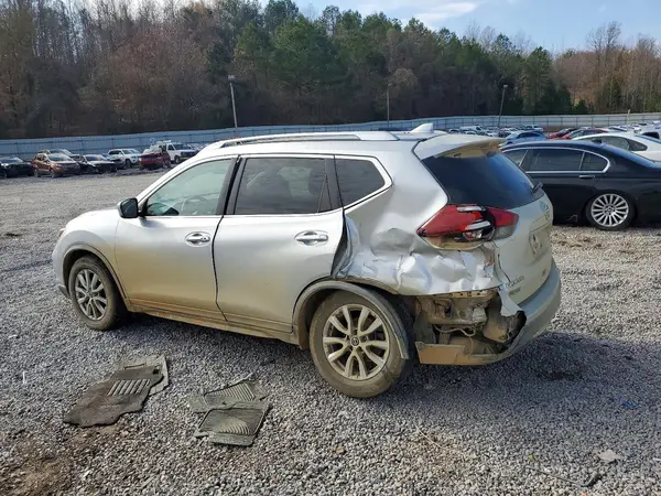 KNMAT2MT9JP579946 2018 NISSAN ROGUE - Image 2