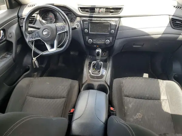 KNMAT2MT9JP580143 2018 NISSAN ROGUE - Image 8