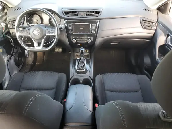 KNMAT2MT9JP580739 2018 NISSAN ROGUE - Image 8