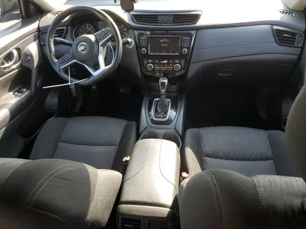 KNMAT2MT9JP590168 2018 NISSAN ROGUE - Image 8