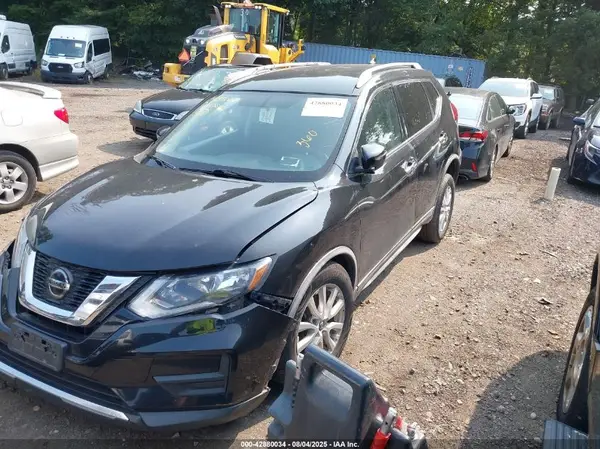 KNMAT2MT9JP593068 2018 NISSAN ROGUE - Image 2