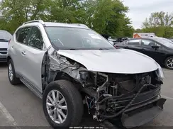 KNMAT2MT9JP593684 2018 NISSAN ROGUE