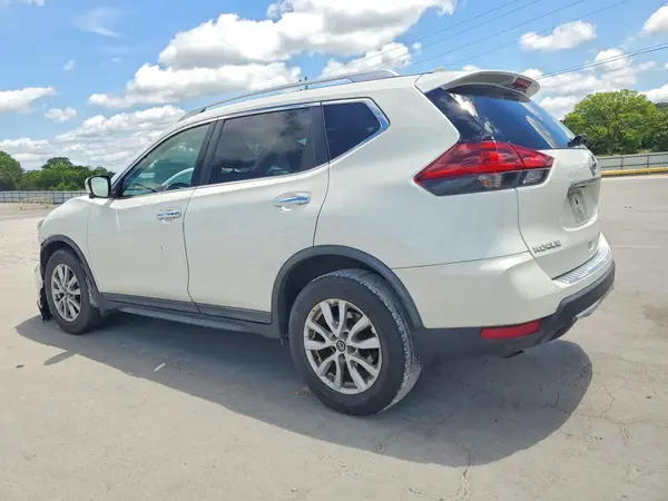 KNMAT2MT9JP594057 2018 NISSAN ROGUE - Image 2
