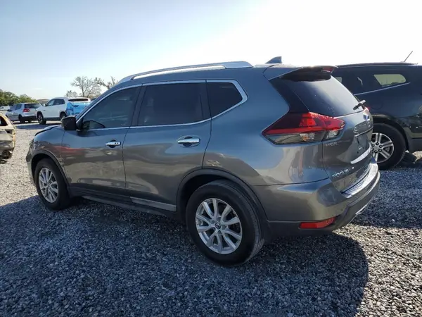 KNMAT2MT9JP597024 2018 NISSAN ROGUE - Image 2