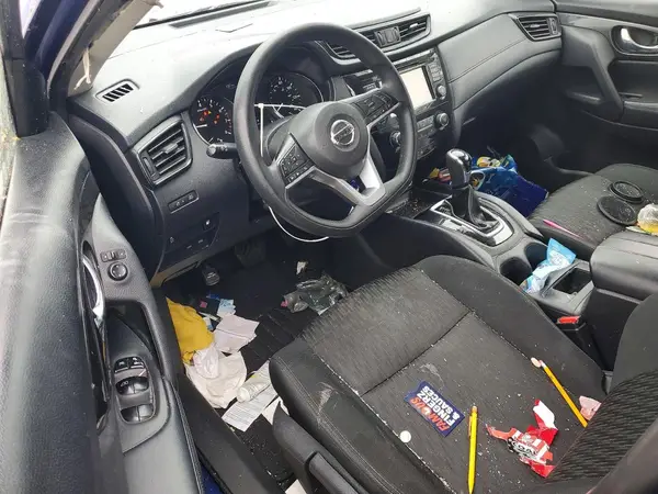 KNMAT2MT9JP597668 2018 NISSAN ROGUE - Image 8