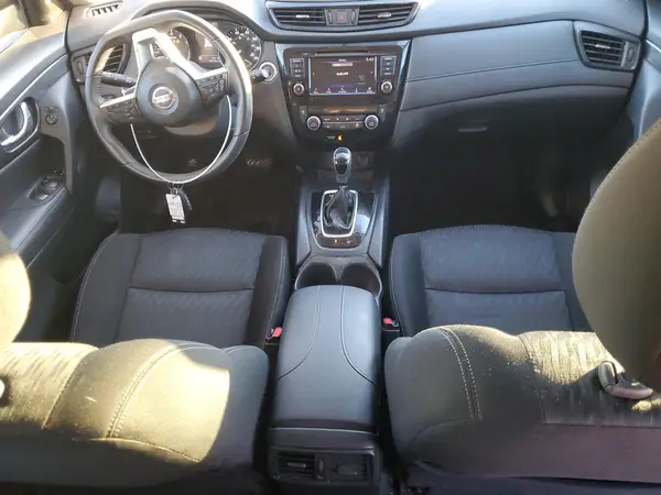 KNMAT2MT9JP599713 2018 NISSAN ROGUE - Image 8