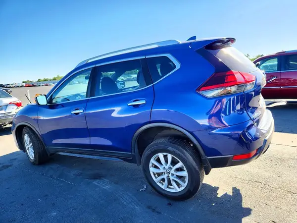 KNMAT2MT9JP600293 2018 NISSAN ROGUE - Image 2