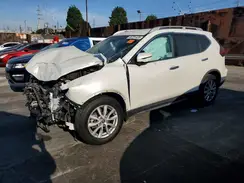 KNMAT2MT9JP600357 2018 NISSAN ROGUE