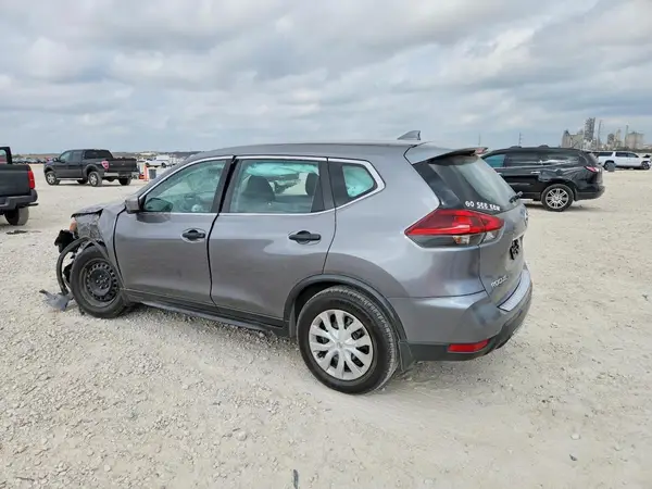 KNMAT2MT9JP602156 2018 NISSAN ROGUE - Image 2