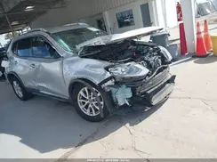KNMAT2MT9JP603453 2018 NISSAN ROGUE