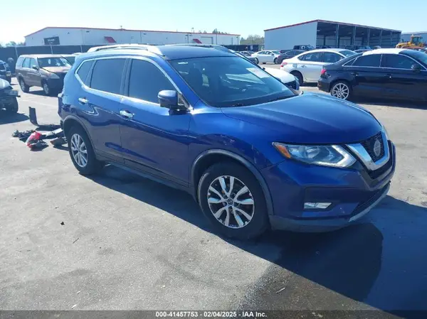 KNMAT2MT9JP604456 2018 NISSAN ROGUE - Image 1