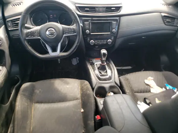 KNMAT2MT9JP605039 2018 NISSAN ROGUE - Image 8