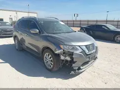 KNMAT2MT9JP605414 2018 NISSAN ROGUE