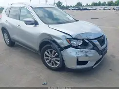 KNMAT2MT9JP605557 2018 NISSAN ROGUE