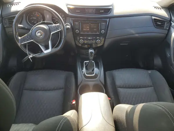 KNMAT2MT9JP607289 2018 NISSAN ROGUE - Image 8