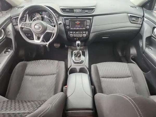 KNMAT2MT9JP607485 2018 NISSAN ROGUE - Image 8