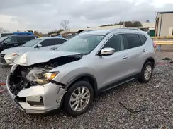 KNMAT2MT9JP611729 2018 NISSAN ROGUE