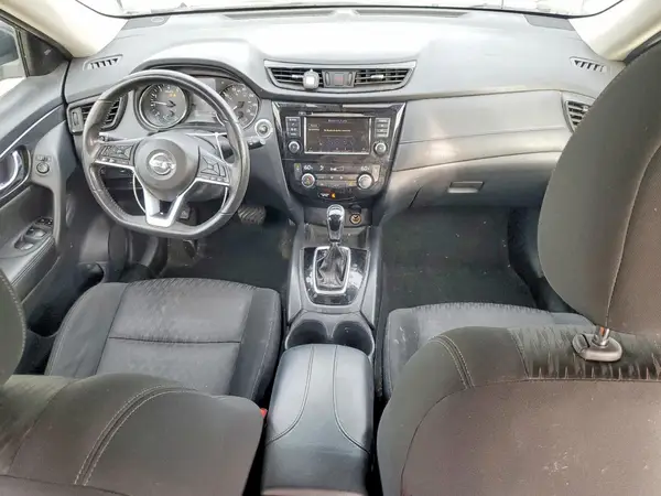 KNMAT2MT9JP612539 2018 NISSAN ROGUE - Image 8