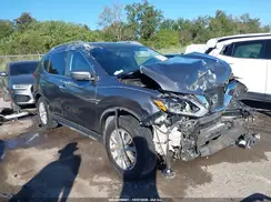 KNMAT2MT9JP616607 2018 NISSAN ROGUE