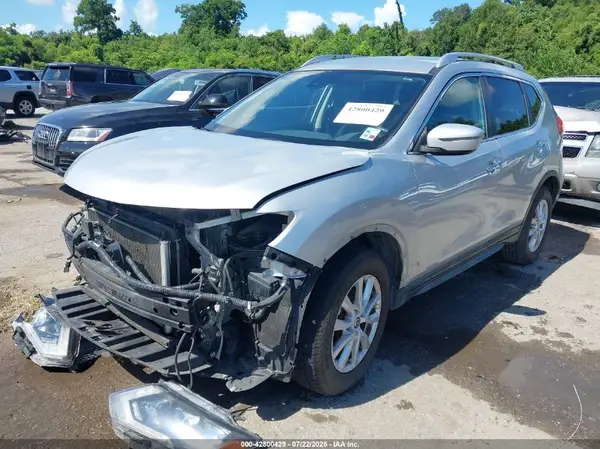 KNMAT2MT9KP503001 2019 NISSAN ROGUE - Image 2