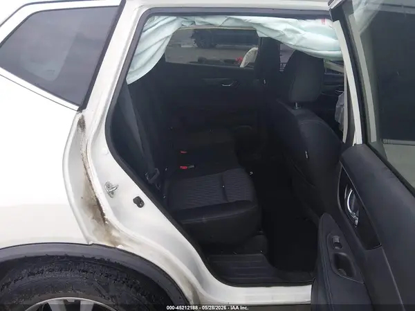 KNMAT2MT9KP518792 2019 NISSAN ROGUE - Image 8