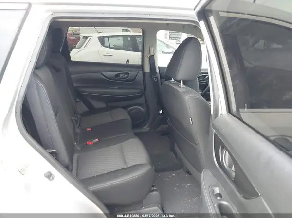 KNMAT2MT9KP519909 2019 NISSAN ROGUE - Image 8