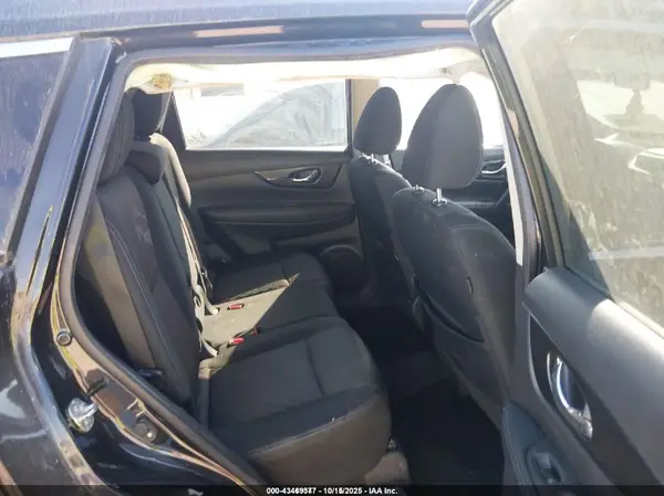 KNMAT2MT9KP525905 2019 NISSAN ROGUE - Image 8