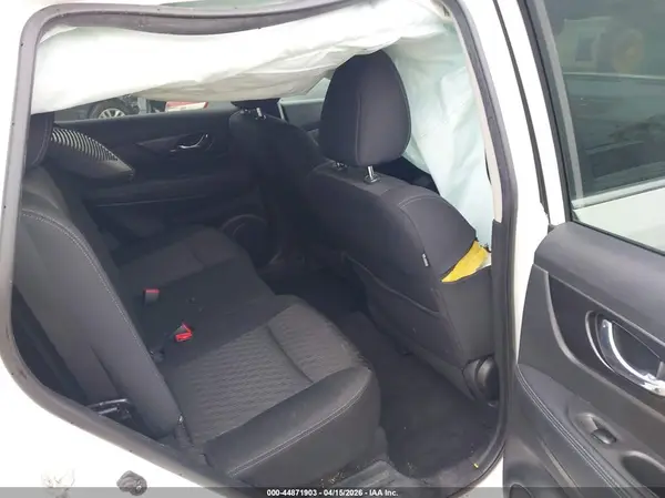 KNMAT2MT9KP560301 2019 NISSAN ROGUE - Image 8