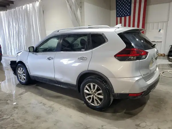 KNMAT2MT9LP501606 2020 NISSAN ROGUE - Image 2