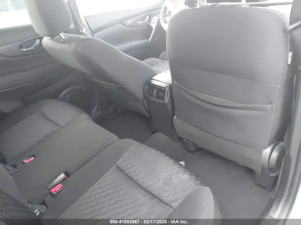 KNMAT2MT9LP515277 2020 NISSAN ROGUE - Image 8