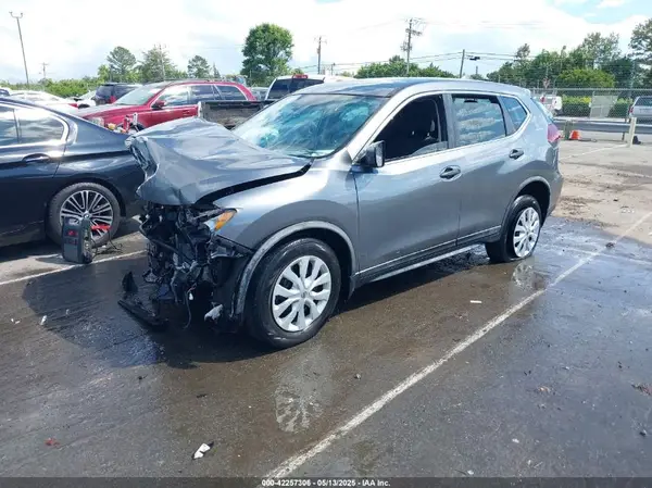 KNMAT2MT9LP518485 2020 NISSAN ROGUE - Image 2