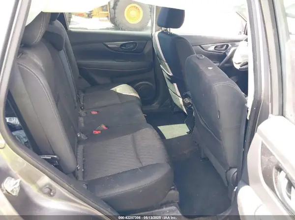 KNMAT2MT9LP518485 2020 NISSAN ROGUE - Image 8