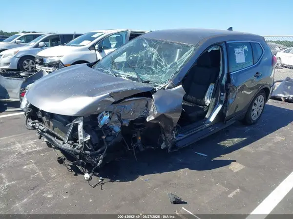 KNMAT2MTOJP612493 2018 NISSAN ROGUE - Image 2