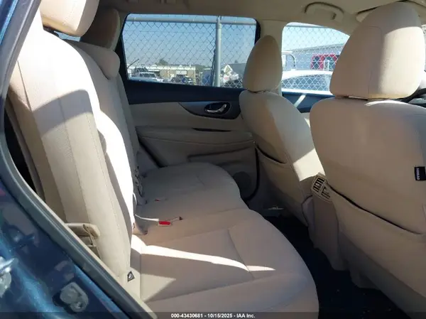 KNMAT2MTXGP606855 2016 NISSAN ROGUE - Image 8