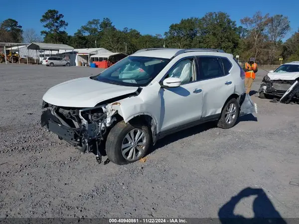 KNMAT2MTXGP621470 2016 NISSAN ROGUE - Image 2