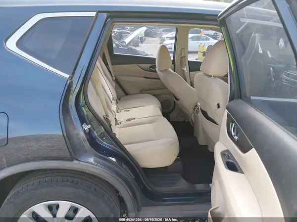 KNMAT2MTXGP622764 2016 NISSAN ROGUE - Image 8