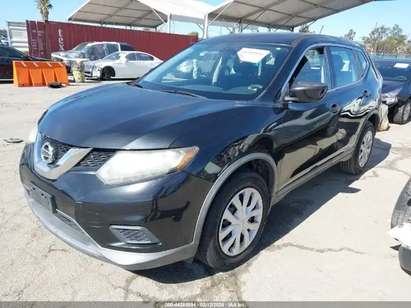KNMAT2MTXGP628709 2016 NISSAN ROGUE - Image 2