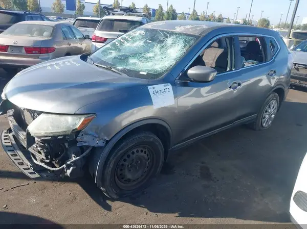 KNMAT2MTXGP636132 2016 NISSAN ROGUE - Image 2