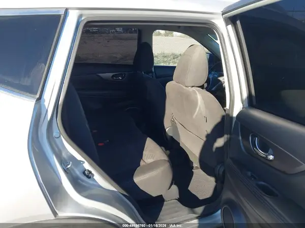 KNMAT2MTXGP636826 2016 NISSAN ROGUE - Image 8