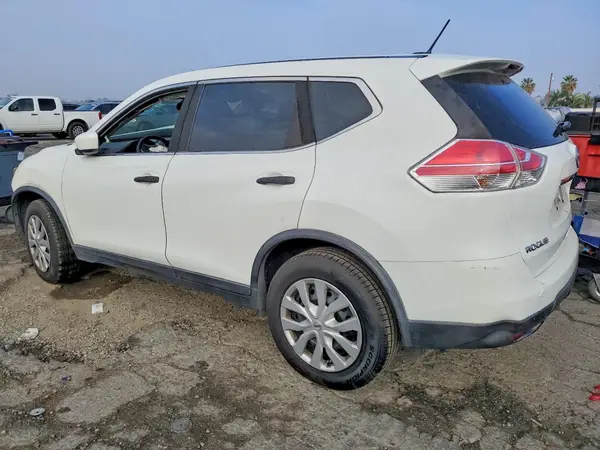 KNMAT2MTXGP647907 2016 NISSAN ROGUE - Image 2