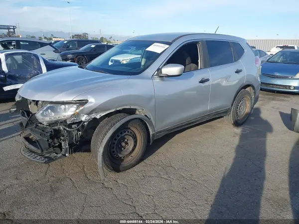 KNMAT2MTXGP662942 2016 NISSAN ROGUE - Image 2