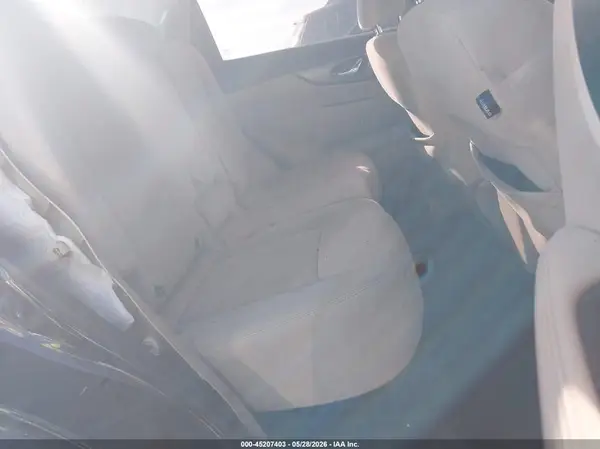 KNMAT2MTXGP664075 2016 NISSAN ROGUE - Image 8