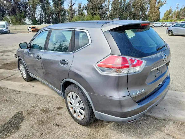 KNMAT2MTXGP674461 2016 NISSAN ROGUE - Image 2