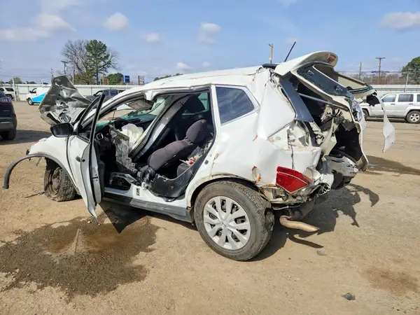 KNMAT2MTXGP676114 2016 NISSAN ROGUE - Image 2